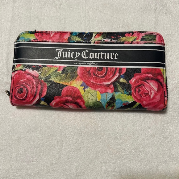 Juicy Couture Wallet with Red Roses - Picture 1 of 8